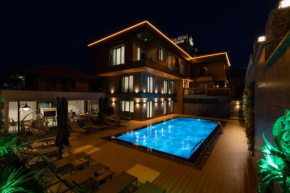 La Miel Suites